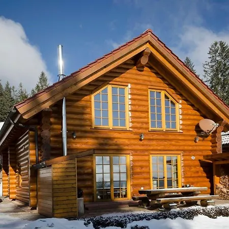 In Feldberg - Schwarzwald Mit Privatem Pool By Interhome بيت للعطل *